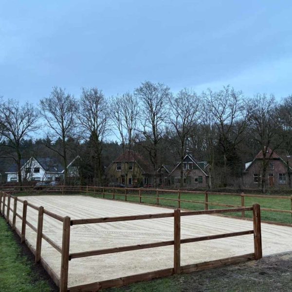 Wit rijbakzand voor buitenbak - Afbeelding 2